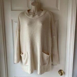 Like New Ivory Oversized Sweater with Pockets Size Large